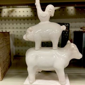 Cow pig and chicken stack